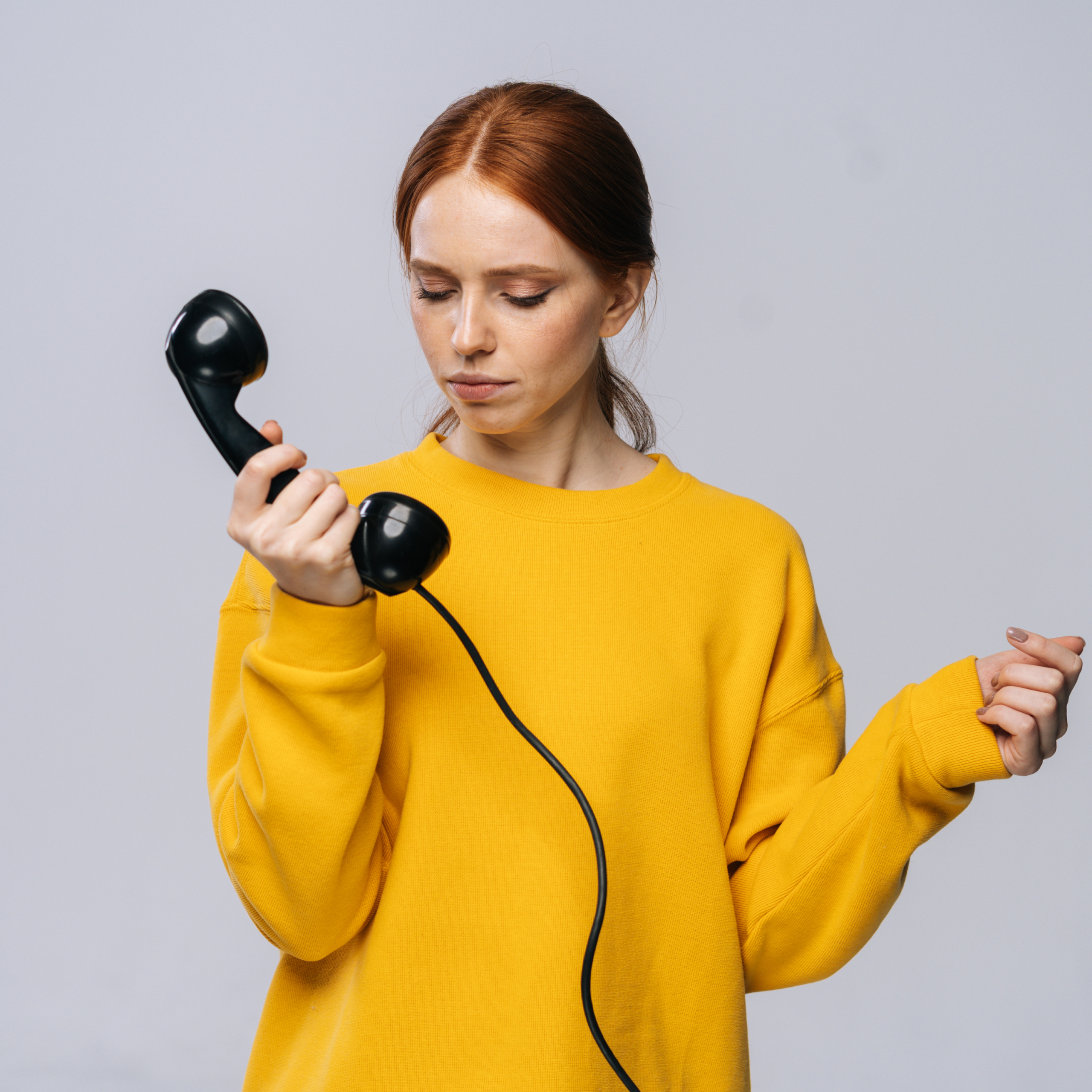 hotline-01